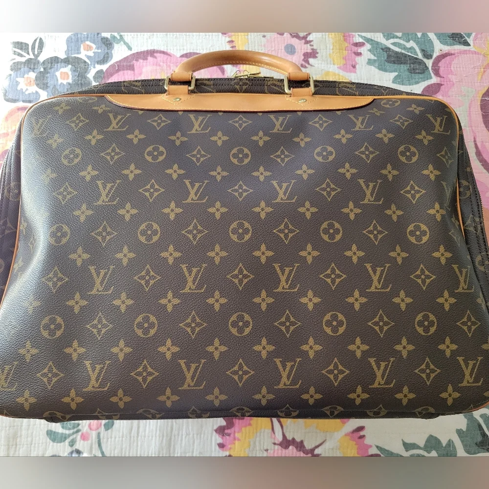 LOUIS VUITTON ALIZÉ 24 HOUR TRAVEL BAG WITH STRAP - Picture 6 of 16